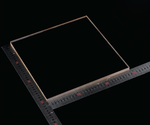 サファイアのWindowsのファンの正方形200x200mmのあたりのガラス基質Al2O3の水晶円