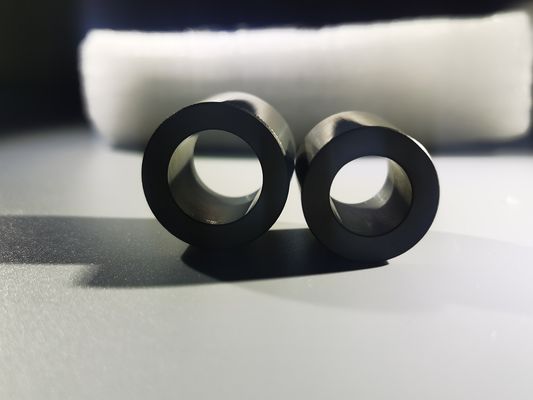 よい価格 磨く円柱空の炭化ケイ素のウエファーの陶磁器の光学要素SiC オンライン