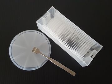 精密50.8mm 2inch 0.1mm 0.43mm厚さのサファイアのウエファーのオリエンテーションの平面のM平面